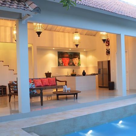 Villa Santai Seminyak Habitación foto